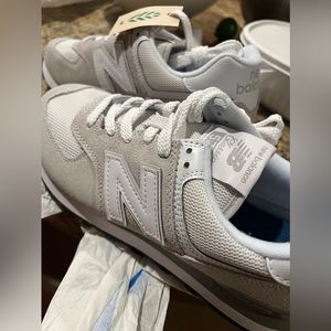 Brand new new balance shoes